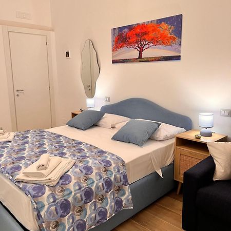 Eric'S House Apartment Салерно Екстериор снимка