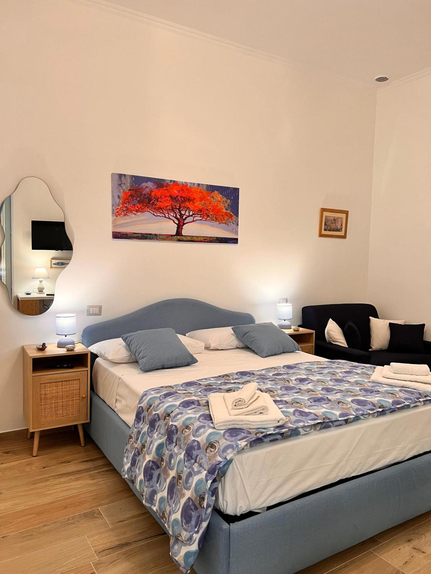 Eric'S House Apartment Салерно Екстериор снимка